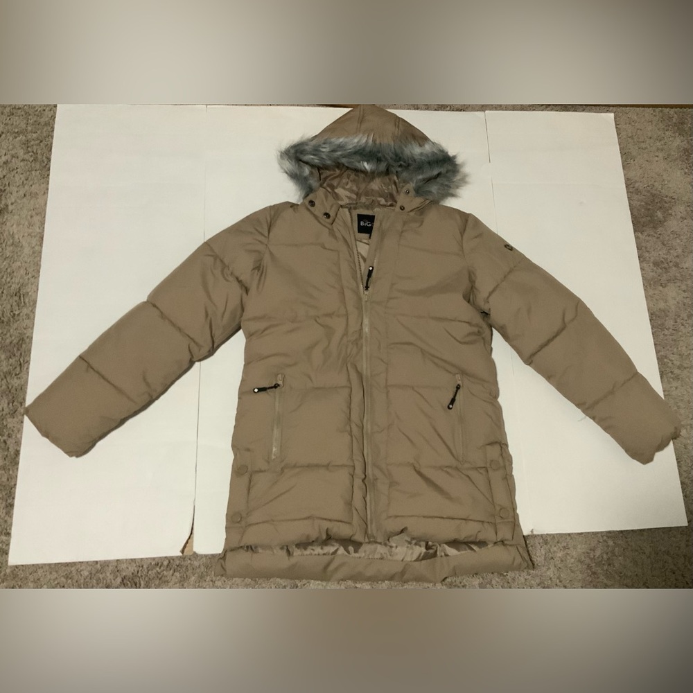 Women’s Big Chill Beige Puffer Coat